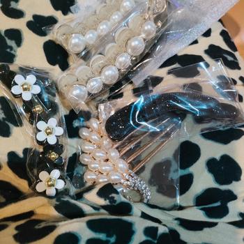 Product Review of Jepit Rambut Pisang Banana Hair Clip Aksen Mutiara Gaya Korea from Tokopedia customer review 0