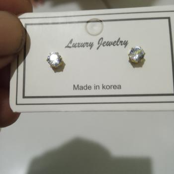 Product Review of Anting Tusuk Titanium Anti Karat Bulat Satu Mata Asli Wanita Silver from Tokopedia customer review 0