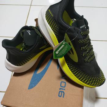 Product Review of Sepatu 910 Nineten Haze 1.5 - Hitam/Hijau Neon/Putih (Running) from Tokopedia customer review 2