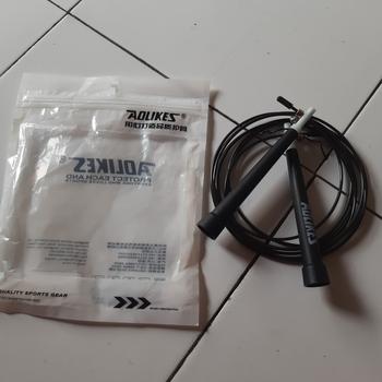 Product Review of 3201 AOLIKES SKIPPING ROPE TALI SKIPING CARDIO MUAY THAI LOMPAT TALI from Tokopedia customer review 0