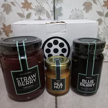 Product Review of FROLIC Selai Buah Stroberi - Strawberry Jam from Tokopedia customer review 0