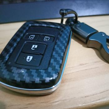 Product Review of cover key casing sarung kunci carbon voxy toyota sienta from Tokopedia customer review 1