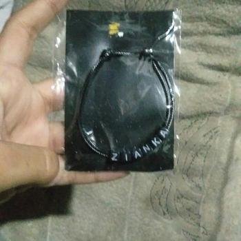 Product Review of Gelang Tali Inisial Nama Huruf Dadu Custom Pria Wanita Couple Sahabat from Tokopedia customer review 2
