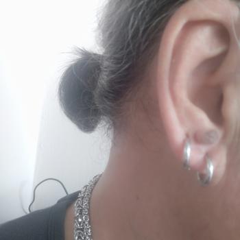 Product Review of Piercing earring anting tindik barbel jepit silver titanium. from Tokopedia customer review 0