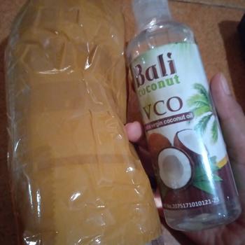 Product Review of Bali Coconut VCO 250ml - Minyak Kelapa Murni VCO from Tokopedia customer review 0