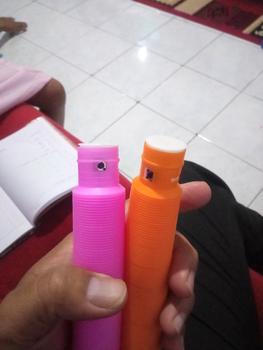 Product Review of Light Up Pop Tubes Pop Pipes Mainan Lampu Stick Pipa Selang Fidget Toy from Tokopedia customer review 0
