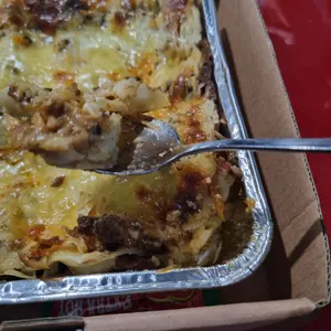 Wirawiri Premium Beef Cheesy Lasagna - With Premium Packaging