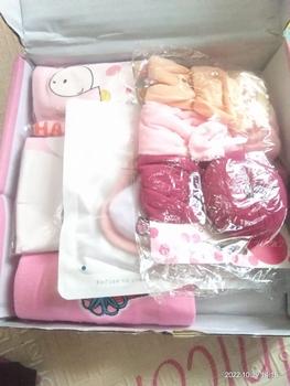 Product Review of Baby Hampers / Baby Gifts / Kado Bayi Perempuan / Kado Lahiran from Tokopedia customer review 1