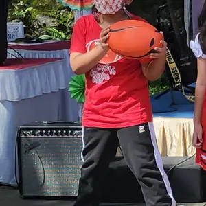 Bola Rugby Anak Offload - Red