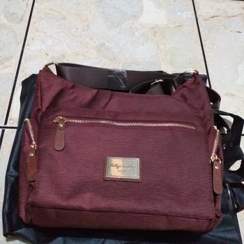 Product Review of Phillipe Jourdan Aurora Tas Selempang Wanita Maroon from Tokopedia customer review 0