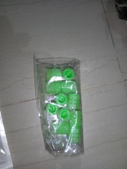 Product Review of tutup pentil ban mobil motor sepeda glow in the dark luminous nyala car tire valve cap from Tokopedia customer review 0