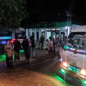 CEK GROSIR: BOLAM H4 12V 100/90W OSRAM P43T