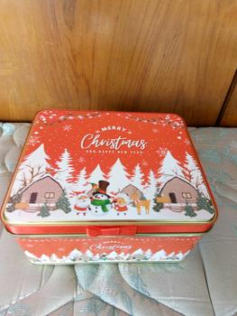 Product Review of Kaleng Natal toples kue kering kotak wadah Christmas from Tokopedia customer review 0