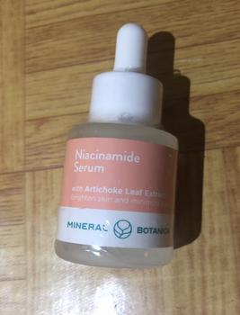Product Review of Mineral Botanica Niacinamide Serum With Artichoke Leaf Extract 20ml Vitamin Essence from Tokopedia customer review 0