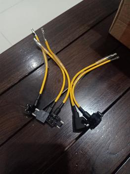 Product Review of Kabel jumper fuse tap konektor jumper sekring tancap standar small mini micro fuse blade Kotak from Tokopedia customer review 0