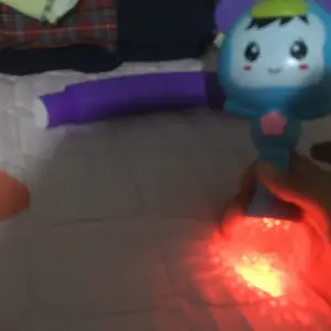 Mainan Bayi Tongkat Genggam Kerincingan Theether Ada Musik Dan Lampu Rattle Stick Toys