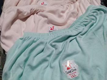 Product Review of 3 pcs - Celana Dalam Wanita Sweet Love Original / Bahan Kaos Tebal / bahan katun / mtoif polos/ Size L LL LLL LLLL from Tokopedia customer review 0