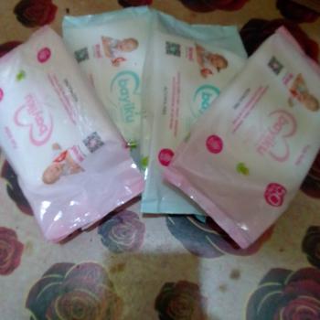 Product Review of [ PAKET 6 PCS ] TISSUE BASAH WETKINS BABY PINK DAN BLUE 50 SHEET 50 LEMBAR from Tokopedia customer review 0