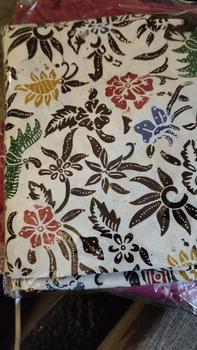 Product Review of TAPLAK MEJA TAMU BULAT BATIK MOTIF CUIRI from Tokopedia customer review 0