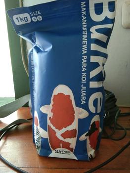 Product Review of Pakan Pelet Makanan Ikan Koi Apung 1 Kg Bulkie Hi Growth from Tokopedia customer review 0