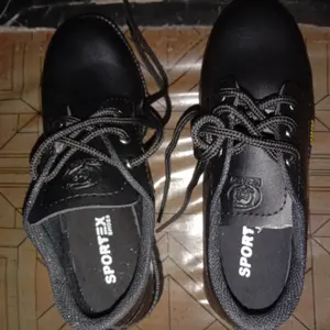 sepatu safety ujung besi wanita type pendek by sportex Max