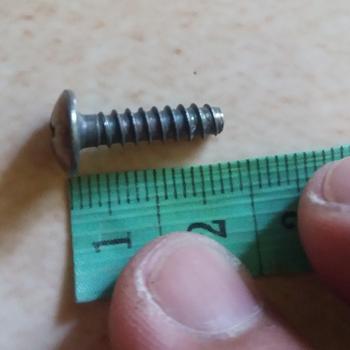 Product Review of Baut Ulir Drat Kasar Kecil Panjang Screw Tapping 4X16 BAUTDRAT4X16 from Tokopedia customer review 1