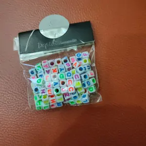 100 Pcs Mote Huruf Kotak Manik Manik Huruf Alfabet Manik Huruf Dadu