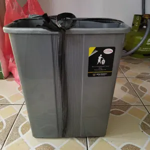 Tempat Sampah Tutup Goyang Abu 15L 10L - PRABOTMAMA / Tong Sampah Kokoh