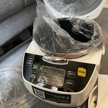 Product Review of YONG MA Digital Rice Cooker 2 L YMC 801R/SMC 8017 Putih from Tokopedia customer review 0