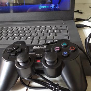 Product Review of GAMEPAD SINGLE Usb Stik Stick Laptop Pc Joystick Murah from Tokopedia customer review 0