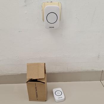 Product Review of Avvic x CACAZI Wireless DoorBell Waterproof 1 Receiver 2 Transmitter Baterai Bel Black Pintu White Kotak from Tokopedia customer review 0