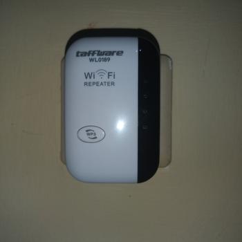 Product Review of Penguat Sinyal Wifi Repeater Wireless-N WiFi 300Mbps Kextech WL0189 from Tokopedia customer review 0