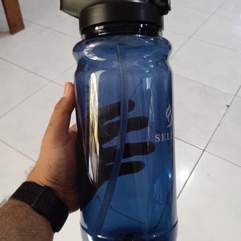 Product Review of Botol Minum Besar Jumbo Travelling Botol Seliya 2 liter BPA from Tokopedia customer review 2