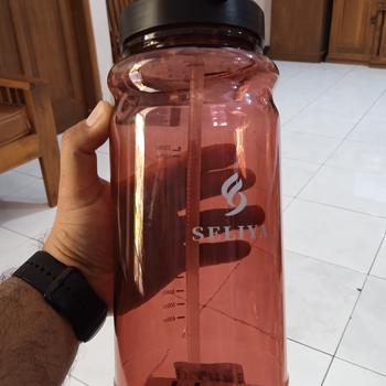 Product Review of Botol Minum Besar Jumbo Travelling Botol Seliya 2 liter BPA from Tokopedia customer review 2