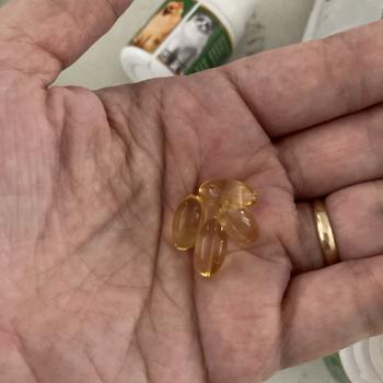 Product Review of FISH O PLUS 50 Minyak Ikan Omega Plus Vitamin Bulu Untuk Anjing Kucing from Tokopedia customer review 0