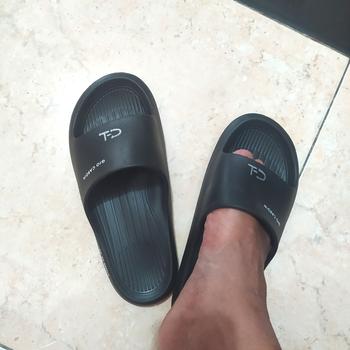 Product Review of GIO CARDIN | G SLIDES | TRIPLE BLACK | UNISEX Sandal from Tokopedia customer review 0