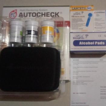 Product Review of Alcohol Swab Tisu Alkohol Pads 1 Box isi 100 Murah from Tokopedia customer review 0