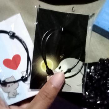 Product Review of Gelang Tali Inisial Nama Huruf Dadu Custom Pria Wanita Couple Sahabat from Tokopedia customer review 1