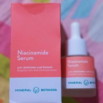 Product Review of Mineral Botanica Niacinamide Serum With Artichoke Leaf Extract 20ml Vitamin Essence from Tokopedia customer review 0