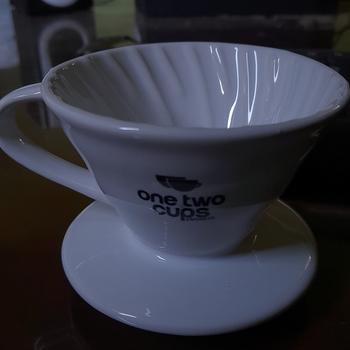 Product Review of Paket Alat Kopi V60 Dripper Keramik + Paper Filter 40pcs from Tokopedia customer review 0