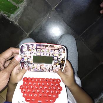 Product Review of Mainan Edukasi Anak Laptop Karakter Mini 4 bahasa Fitur layar Toys Alat Perempuan from Tokopedia customer review 0