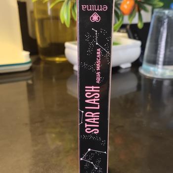 Product Review of Emina Star Lash Aqua Mascara 5 g - Lentik dan Natural Mudah Dibersihkan from Tokopedia customer review 0