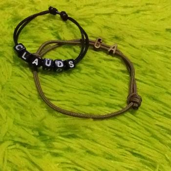Product Review of Gelang Tali Inisial Nama Huruf Dadu Custom Pria Wanita Couple Sahabat from Tokopedia customer review 0