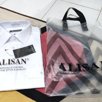 Product Review of Alisan Kemeja Putih Pangkat Kantong Dua Pendek Dinas Pilot from Tokopedia customer review 0