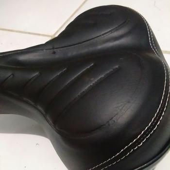 Product Review of Sedel Sadel Saddle Sepeda Pacific Reflextor Lampu SUSPENSI XTRA EMPUK from Tokopedia customer review 0