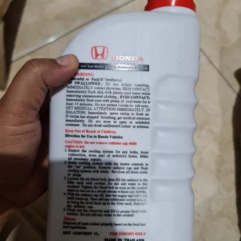 Product Review of Air Cairan Pendingin BIRU HONDA Radiator Coolant TYPE 2 Biru Genuine original baru 1 botol 1 liter Made In Thailand car from Tokopedia customer review 1