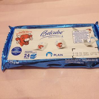 Product Review of Keju Belcube Cheese Spread 125 gr - Belcube Keju Bayi MPASI 24 kotak from Tokopedia customer review 0