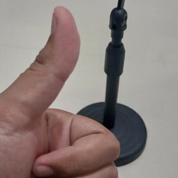 Product Review of STAND HP ADJUSTABLE UNIVERSAL / HOLDER MEJA / HOLDER STAND LIVE  / STAND HP ROTARI 360 STAND HP HD25 / STAND HD25 from Tokopedia customer review 3