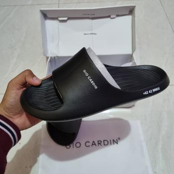 Product Review of GIO CARDIN | G SLIDES | TRIPLE BLACK | UNISEX Sandal from Tokopedia customer review 3