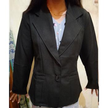 Product Review of Jas Blazer Wanita Jas Kerja Kantor Cewe Polos Dewasa Anak Jaket Blezer Cewek Pakaian Formal Kantoran Dasar Hitam Abu  Bahan Panjang Kancing Jumbo Big Size Cardigan Rompi Outer Perempuan  Ootd Korean Style Seragam Slimfit from Tokopedia customer review 2